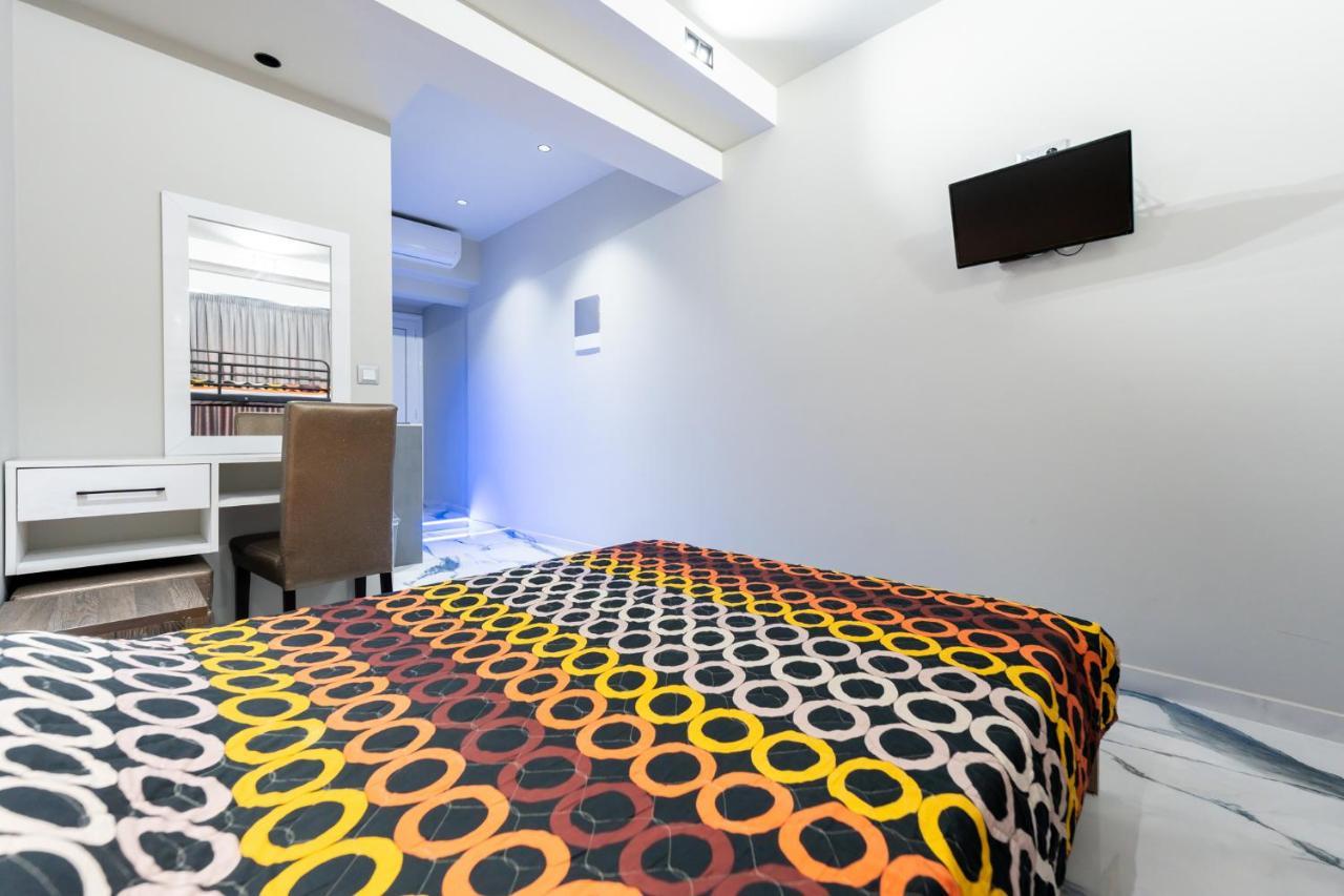 Vicky Rooms Paralia Dionisiou Extérieur photo