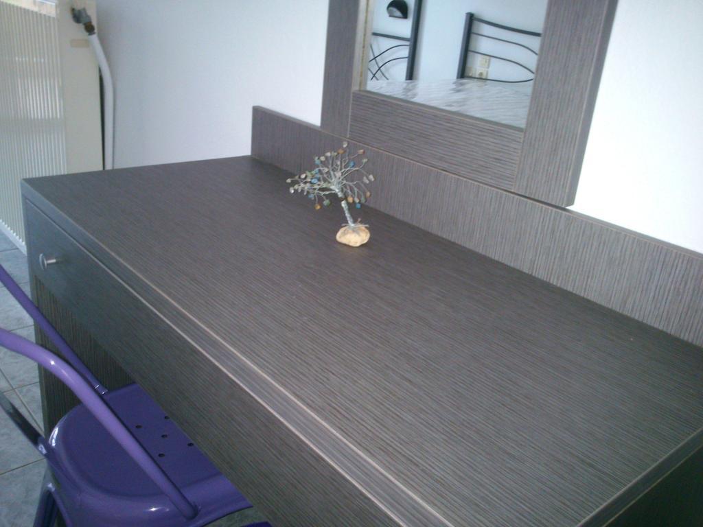 Vicky Rooms Paralia Dionisiou Chambre photo