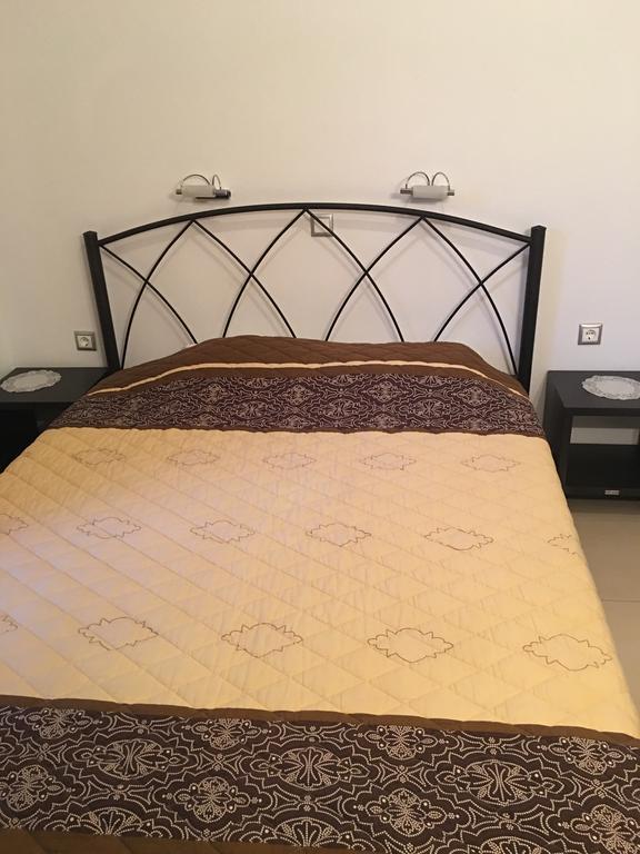 Vicky Rooms Paralia Dionisiou Extérieur photo