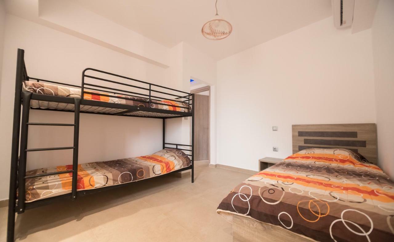 Vicky Rooms Paralia Dionisiou Extérieur photo